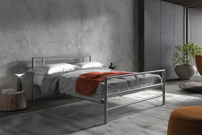 Lit 'Sandro' 140x200 avec sommier Gris - 89414