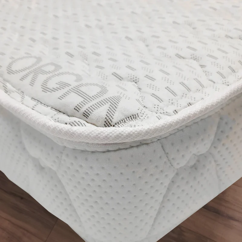 Matelas bébé en latex