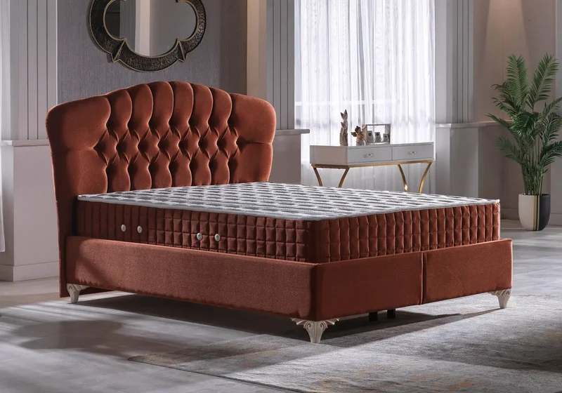Lit king size capitonné marron ROYAL