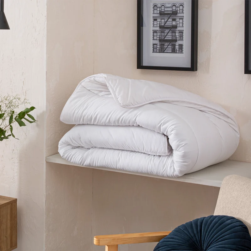 Couette Kokoon - Synthétique gonflante - Chaude et lavable - 4 cm d'épaisseur