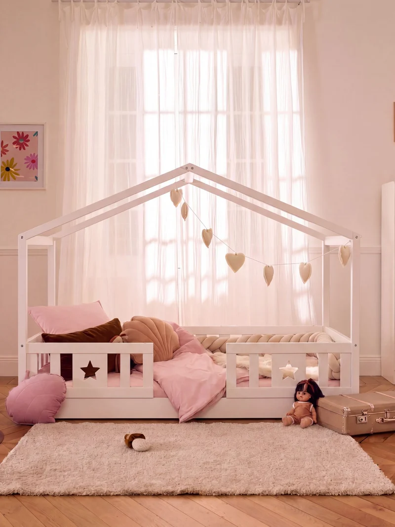 Lit cabane Montessori Paris