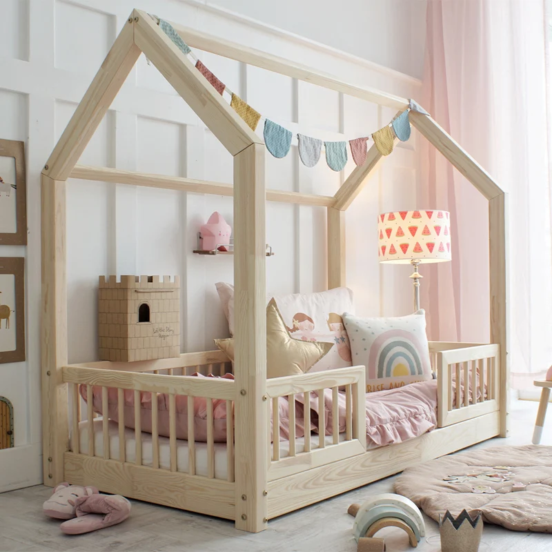 Lit cabane 80x160 barrières et sommier inclus pieds 1 cm Sofia Bois