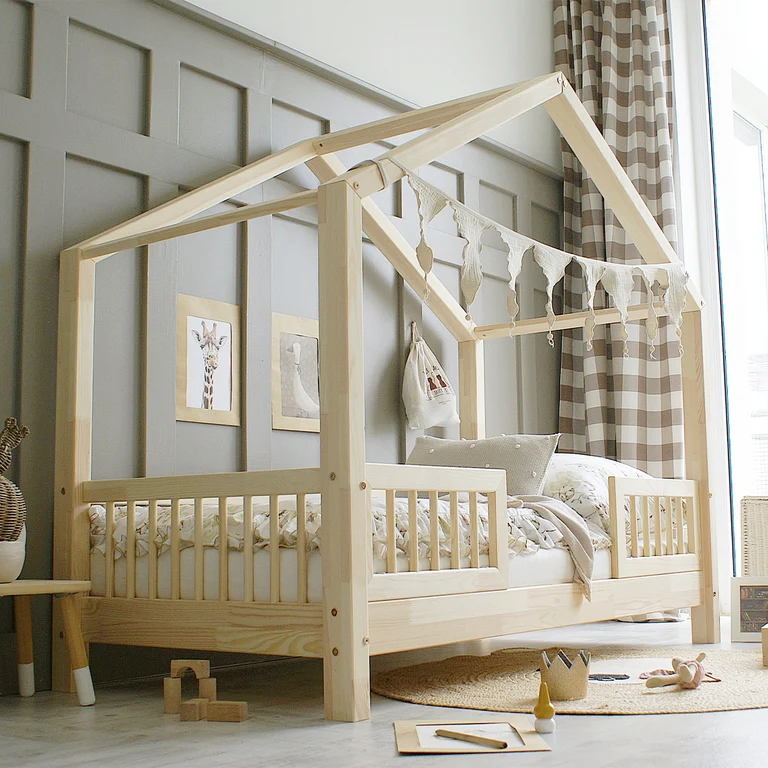 Lit cabane 90x190 barrières et sommier inclus pieds 10 cm Iris Bois