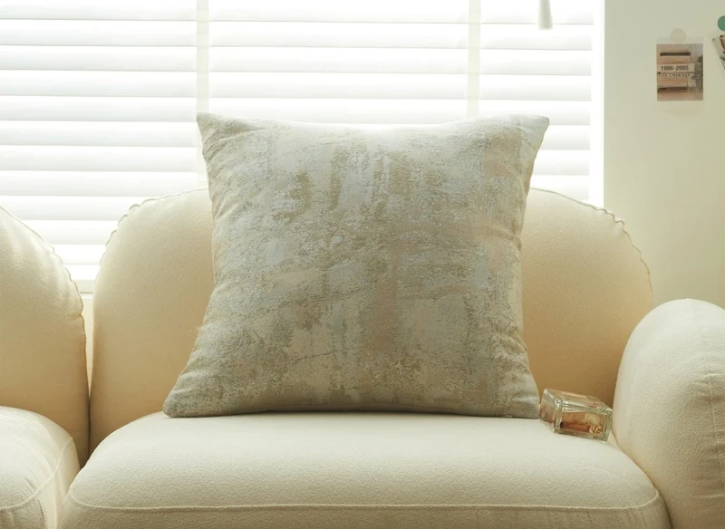 Coussin beige à tissu texturé 45x45 cm CASA