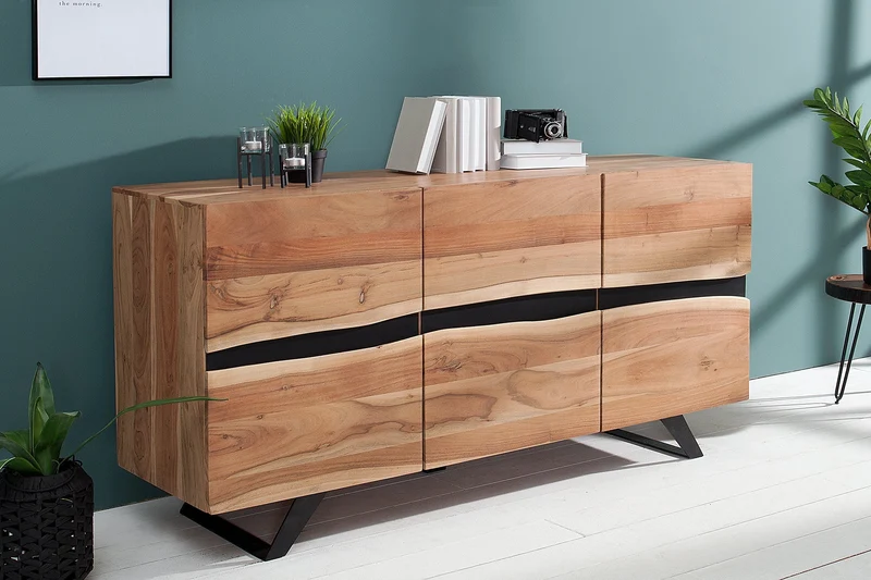 Buffet en bois massif AMAZONAS 150cm acacia naturel métal noir bord d’arbre