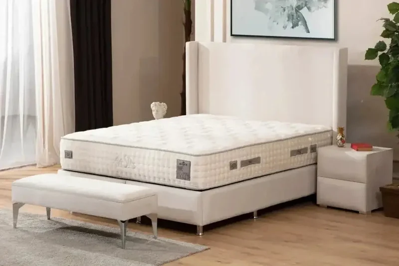 Coco - Lit avec tête le lit et coffre de rangement - de 140 à 180 cm